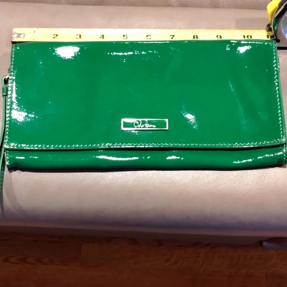 Cole Haan Leather Green Wristlet Wallet Patent Leather Clutch - X Large- GUC - Picture 3 of 17